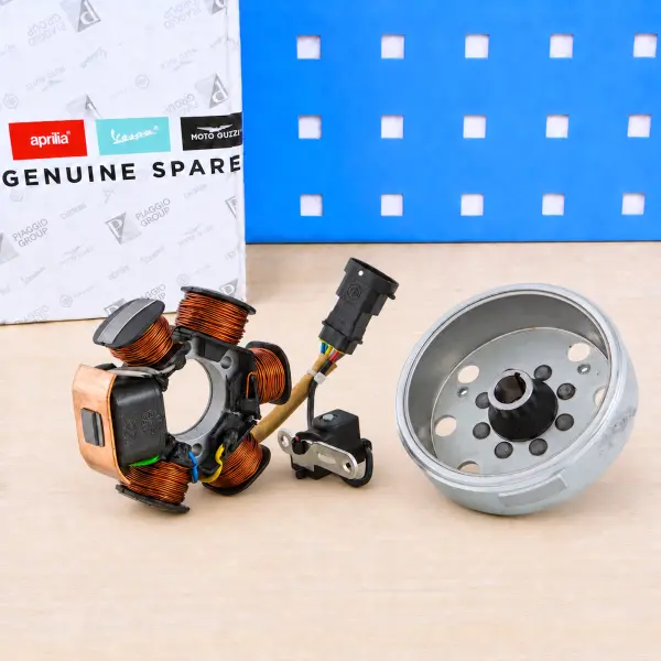 Original Piaggio Lichtmaschine komplett Rotor mit Stator