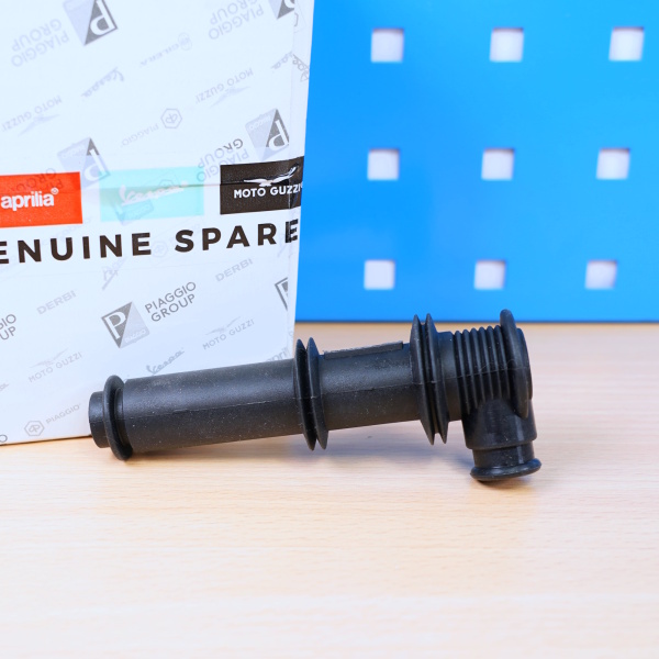 Original Aprilia 125 4T Zündkerzenstecker