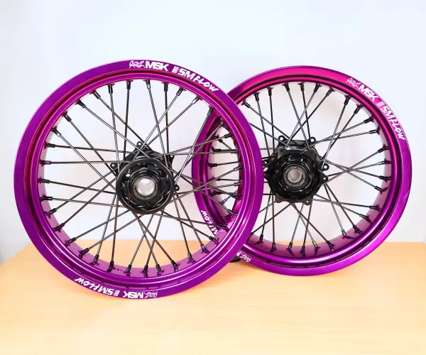 Radsatz 3.5+5.0x17 purple / black / black / black
