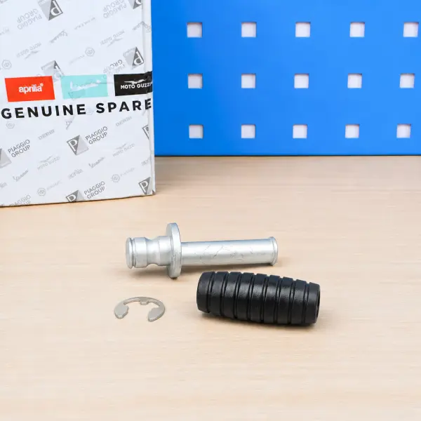 Original Aprilia / Moto Guzzi Stift Brems/Schalthebel + Clip + Gummi