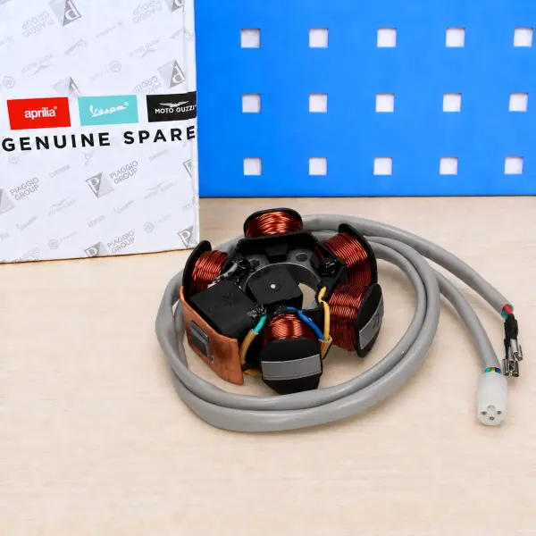 Original Piaggio Ankerplatte / Lichtmaschine Stator